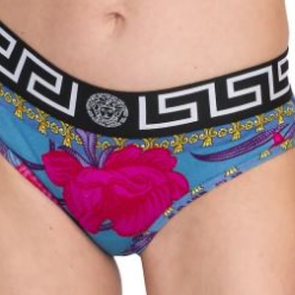 Versace Printed Greca Border Bikini Briefs - Picture 8 of 9
